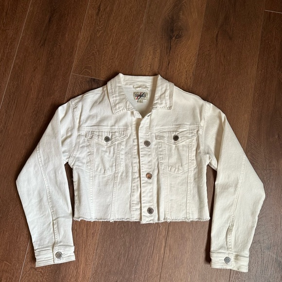 White Denim Jacket - Picture 2 of 4